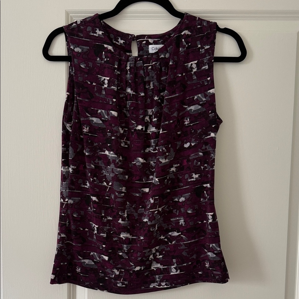 Calvin Klein Women's Patterned Sleeveless Blouse - Purple and Black